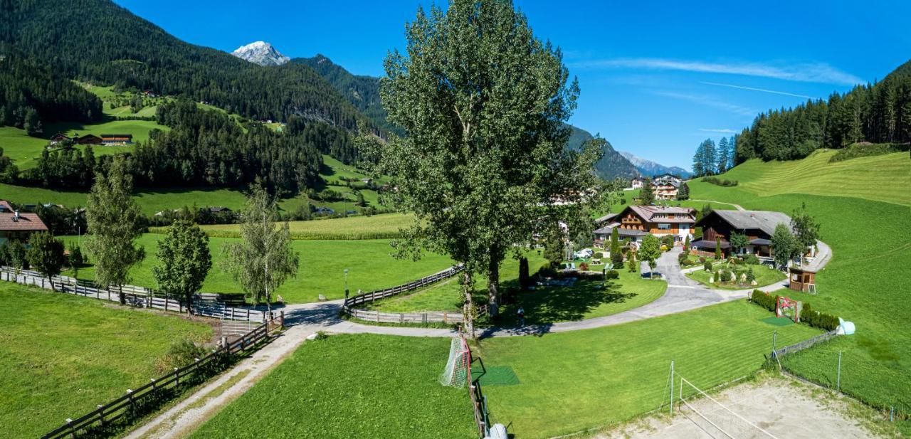 Oberjahrl Hotell Ahrntal Exteriör bild