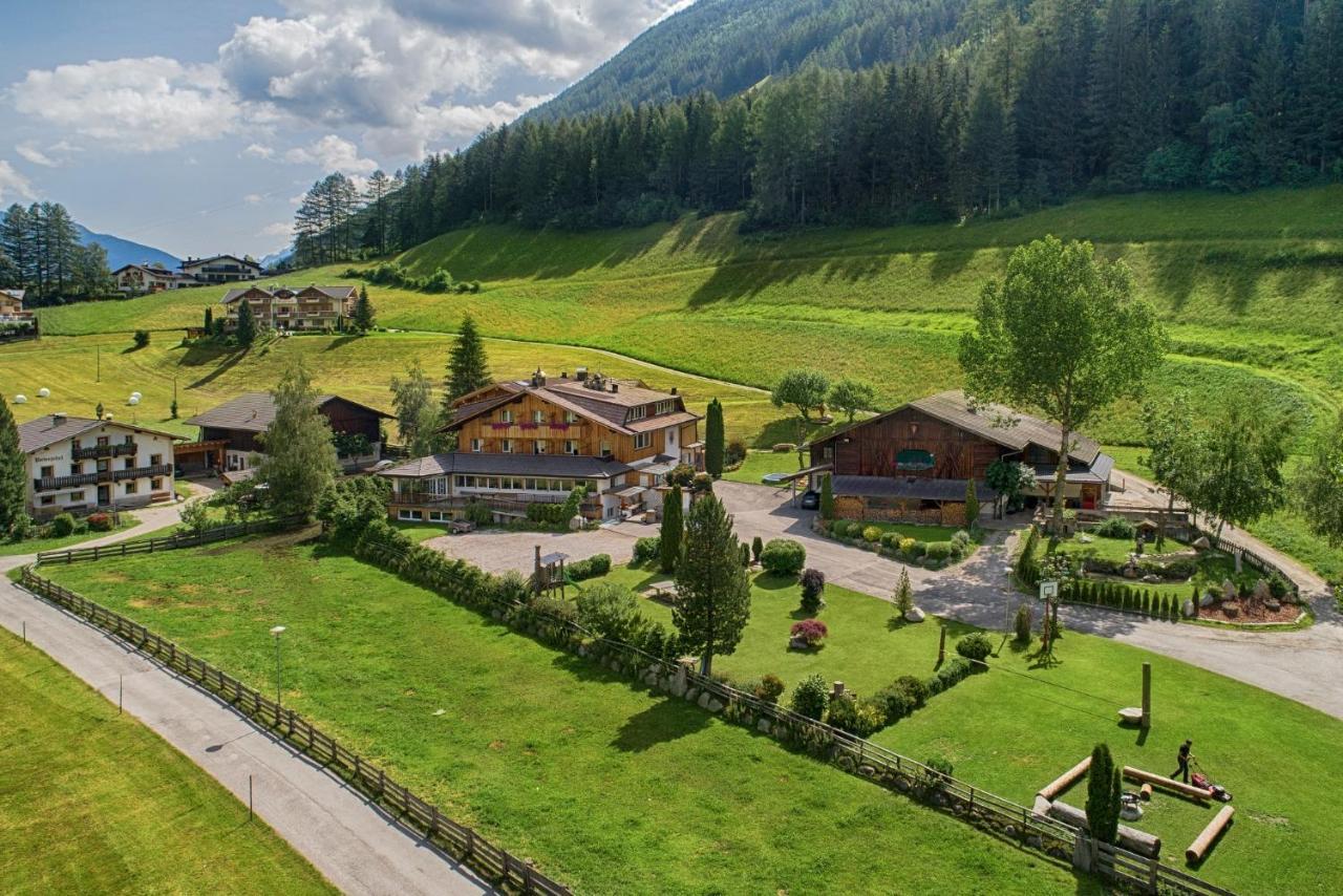 Oberjahrl Hotell Ahrntal Exteriör bild